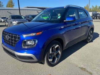 Used 2023 Hyundai Venue SEL image 1