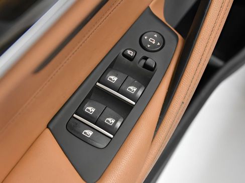 Used 2023 BMW 530i w/ M Sport Package RWD image 17
