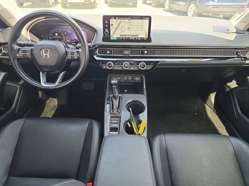 Used 2024 Honda Civic Touring image 9