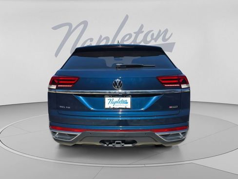 Used 2022 Volkswagen Atlas Cross Sport SEL AWD/4WD image 6