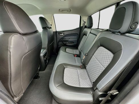Used 2021 Chevrolet Colorado Z71 RWD image 15
