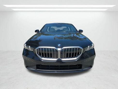 New 2026 BMW 530i w/ Premium Package RWD image 9