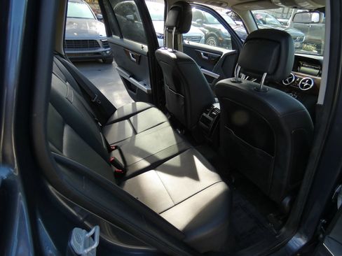 Used 2015 Mercedes-Benz GLK 350 2WD image 50