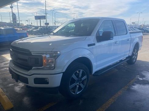 Used 2018 Ford F150 XLT w/ Equipment Group 302A Luxury image 2