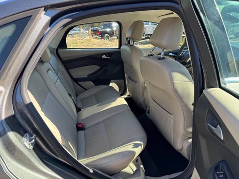 Used 2012 Ford Focus SEL image 13