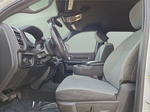 Used 2024 RAM 2500 Big Horn image 21