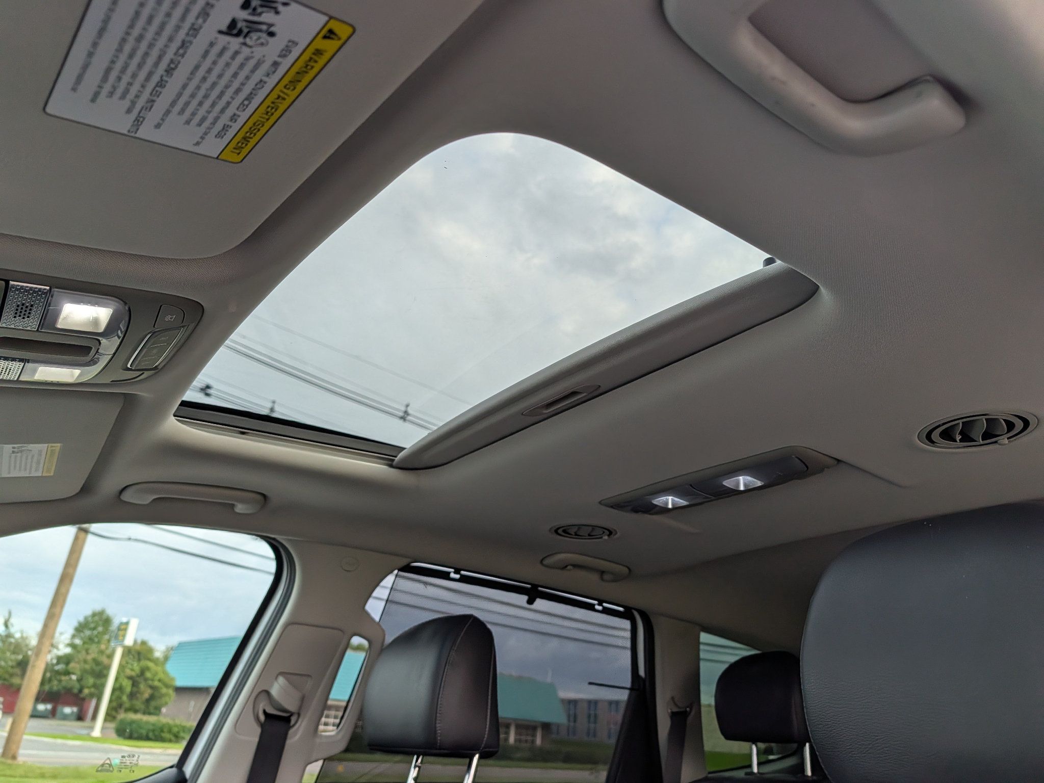 Used 2020 Kia Telluride EX AWD/4WD image 16