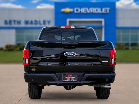 Used 2018 Ford F150 Lariat w/ Equipment Group 502A Luxury AWD/4WD image 8