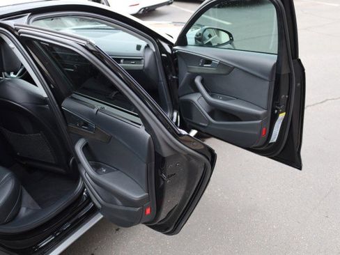 Used 2019 Audi A4 2.0T allroad Prestige w/ Prestige Package image 42