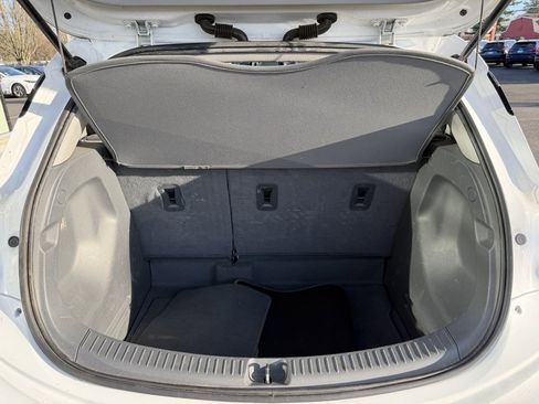 Used 2020 Chevrolet Bolt LT image 11