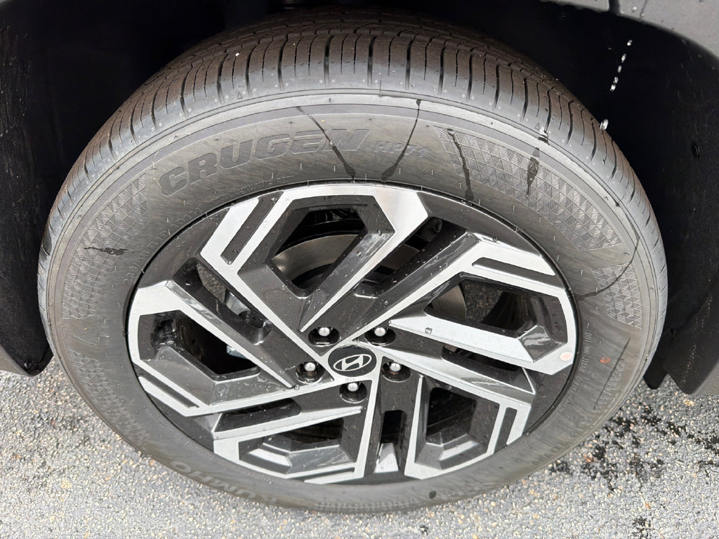 New 2026 Hyundai Tucson Limited FWD image 17