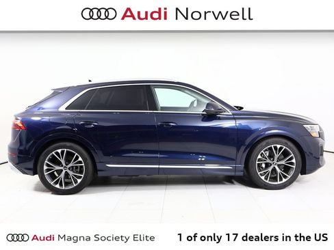 Certified 2025 Audi Q8 Prestige AWD/4WD image 19