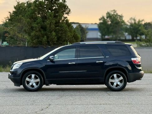 Used 2011 GMC Acadia SLT AWD/4WD image 8