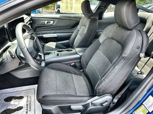 Used 2024 Ford Mustang Coupe RWD image 13