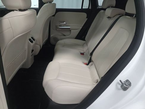 Used 2026 Mercedes-Benz GLA 250 4MATIC image 18