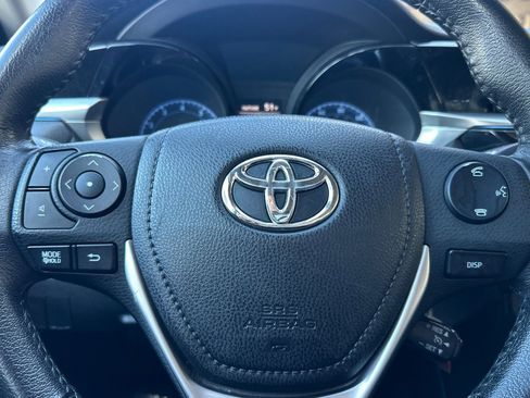 Used 2015 Toyota Corolla S image 24