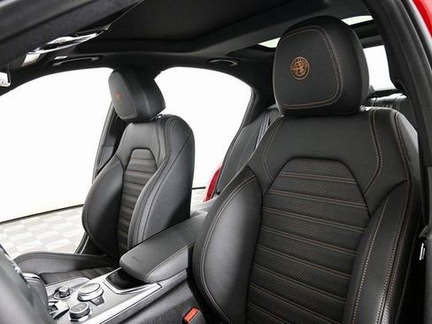 New 2025 Alfa Romeo Giulia w/ Driving Assist Package image 3