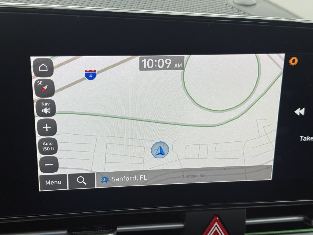 Used 2024 Hyundai Elantra SEL FWD image 16