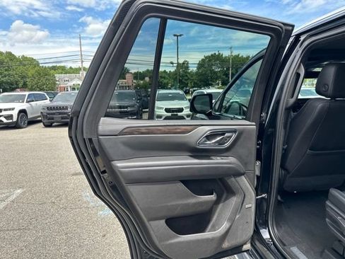 Used 2021 Chevrolet Tahoe LT w/ LT Signature Package AWD/4WD image 20