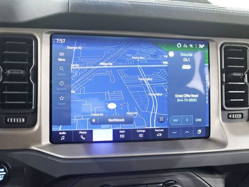 Used 2025 Ford Bronco Outer Banks AWD/4WD image 18