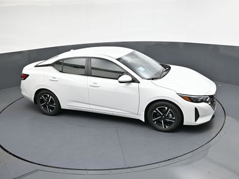 Certified 2025 Nissan Sentra SV w/ All-Weather Package FWD image 21