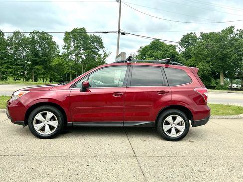 Used 2014 Subaru Forester 2.5i Limited AWD/4WD image 8