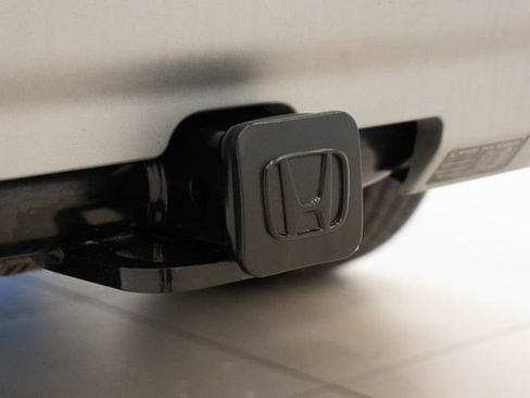 Used 2025 Honda Pilot Elite image 15