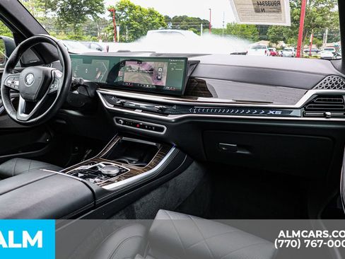 Used 2024 BMW X5 xDrive50e AWD/4WD image 32