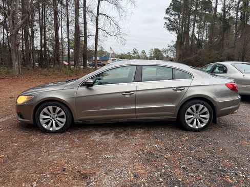 Used 2010 Volkswagen CC Sport image 4