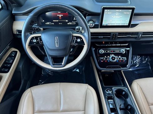 Certified 2022 Lincoln Corsair Reserve w/ Equipment Group 201A image 14