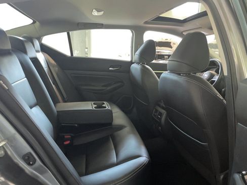 Used 2020 Nissan Altima 2.5 SL AWD/4WD image 21