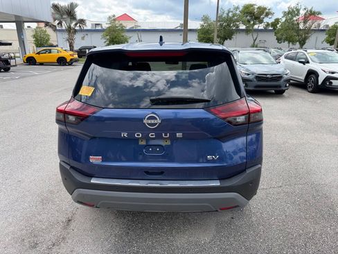 Used 2023 Nissan Rogue SV FWD image 5