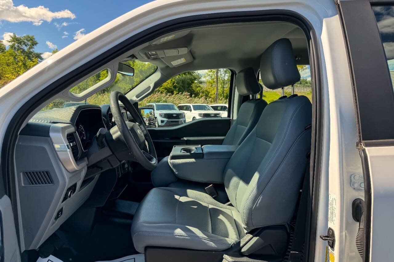 Used 2023 Ford F150 XL w/ XL Chrome Appearance Package AWD/4WD image 20