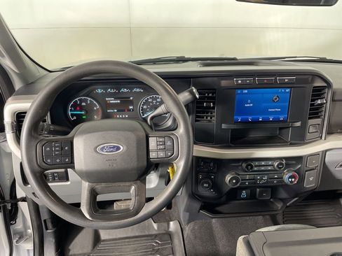 Used 2024 Ford F250 XLT w/ 360-Degree Camera Package image 12