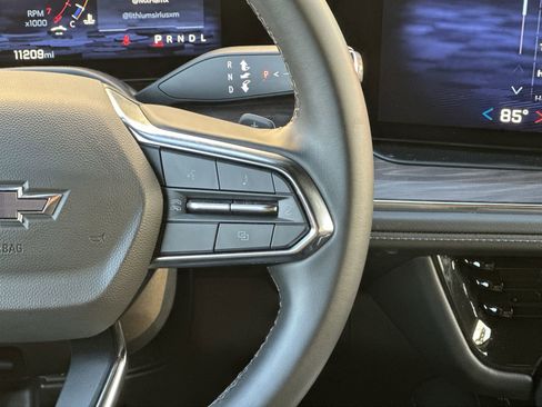 Certified 2025 Chevrolet Tahoe Z71 image 21