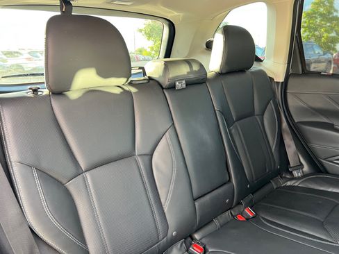 Used 2021 Subaru Forester Limited AWD/4WD image 18