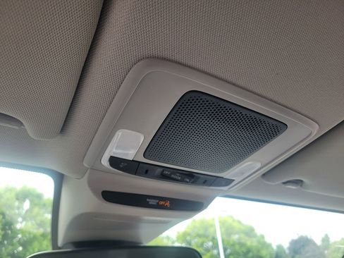 New 2026 Honda HR-V LX image 28