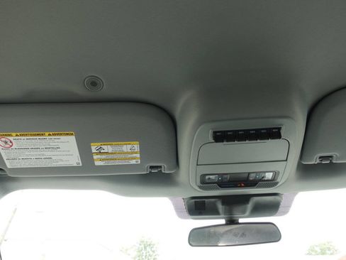 Used 2024 Ford F250 XLT image 46