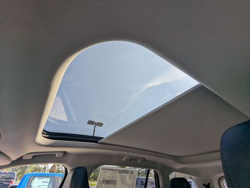 New 2025 Lincoln Aviator 2WD w/ Equipment Group 101A image 24