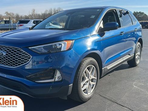 Used 2024 Ford Edge SEL w/ Convenience Package image 3
