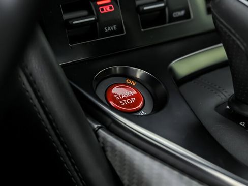 Used 2017 Nissan GT-R Premium AWD/4WD image 35