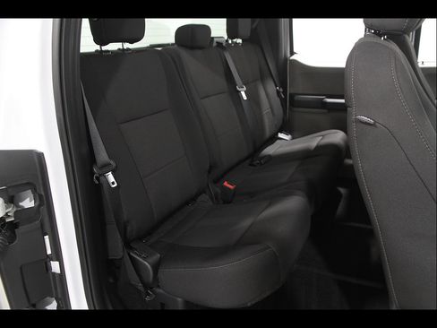 Used 2018 Ford F150 XL w/ Equipment Group 101A Mid AWD/4WD image 18