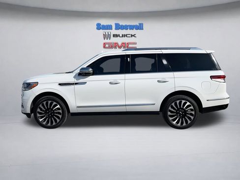 Used 2024 Lincoln Navigator Black Label AWD/4WD image 5