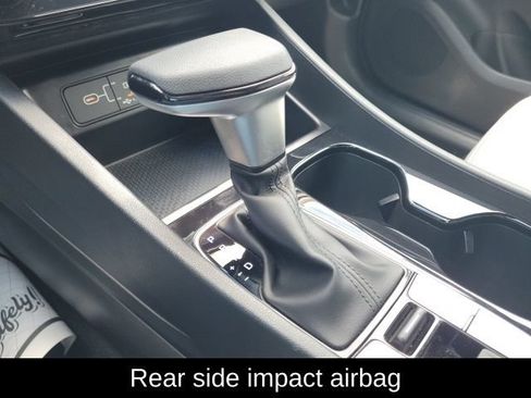Used 2025 Hyundai Santa Cruz SEL AWD/4WD image 28