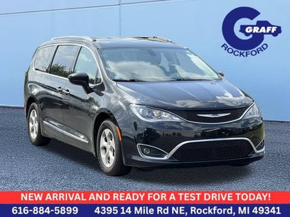 Used 2017 Chrysler Pacifica Touring-L Plus