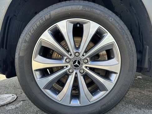 Certified 2022 Mercedes-Benz GLE 350 4MATIC image 8