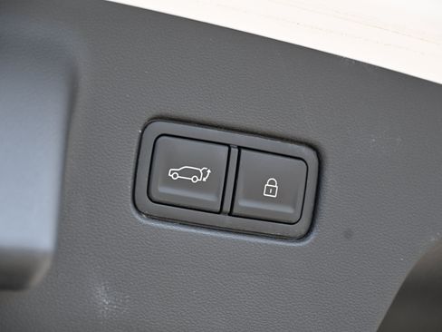 Used 2026 Hyundai Palisade SEL AWD/4WD image 13