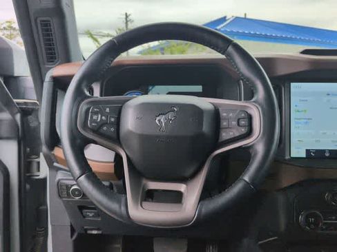 Used 2024 Ford Bronco Outer Banks AWD/4WD image 22