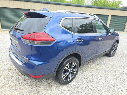 Used 2019 Nissan Rogue SV w/ Premium Package AWD/4WD image 5