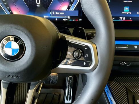 Used 2025 BMW X3 xDrive30i image 23